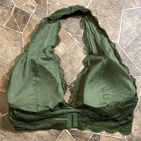 New Zenana Outfitters Sexy Lace Halter Bra Sz 1X/2X/3X Green, Slate Blue & Wine - Picture 5 of 11